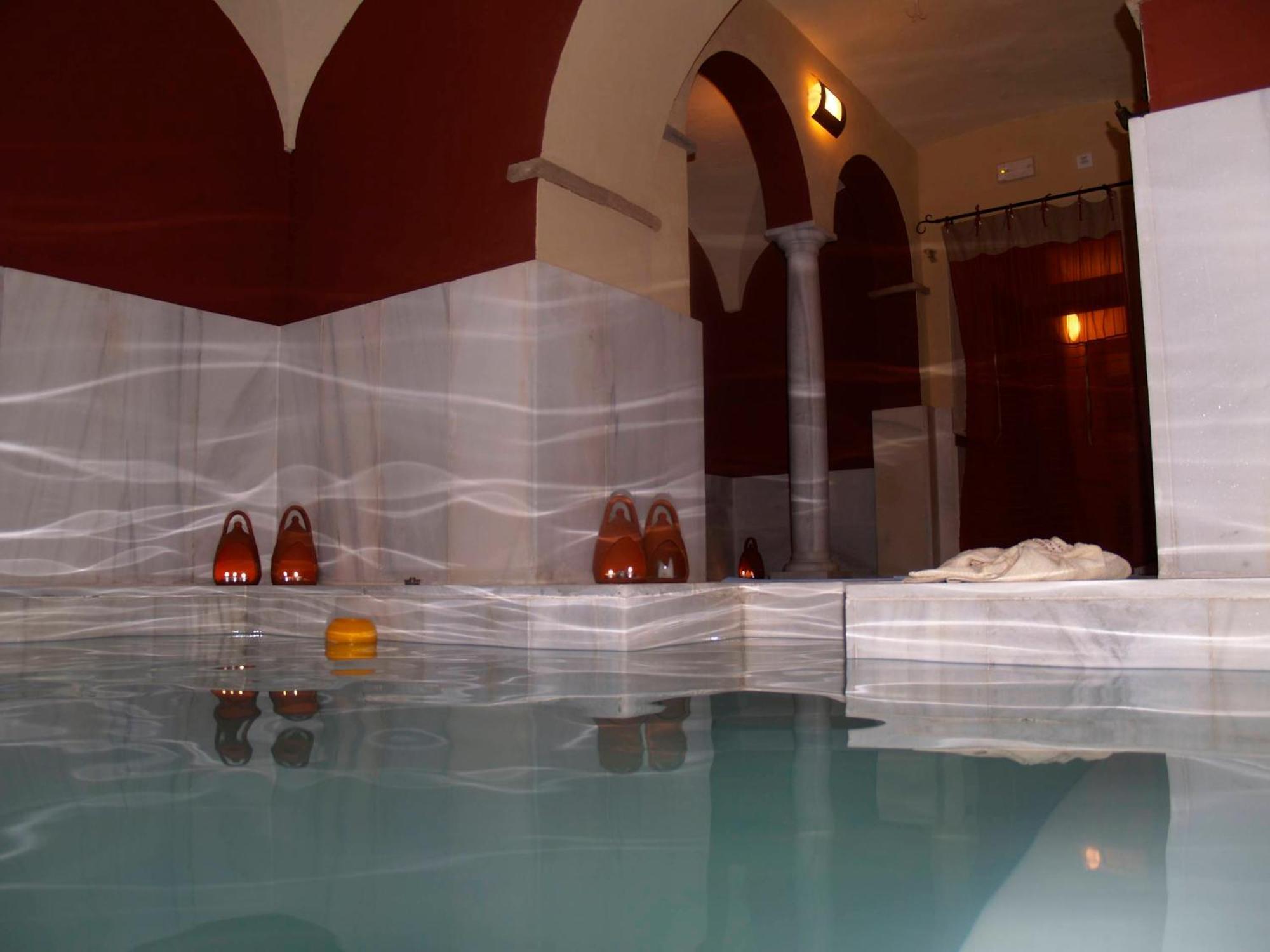 Termas Aqua Libera Guest House Aljucén Eksteriør bilde