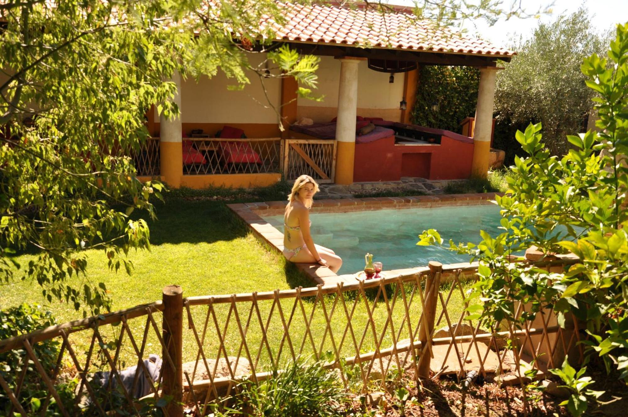 Termas Aqua Libera Guest House Aljucén Eksteriør bilde